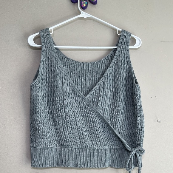Vince Tops - Vince Cropped Knit Tank Top